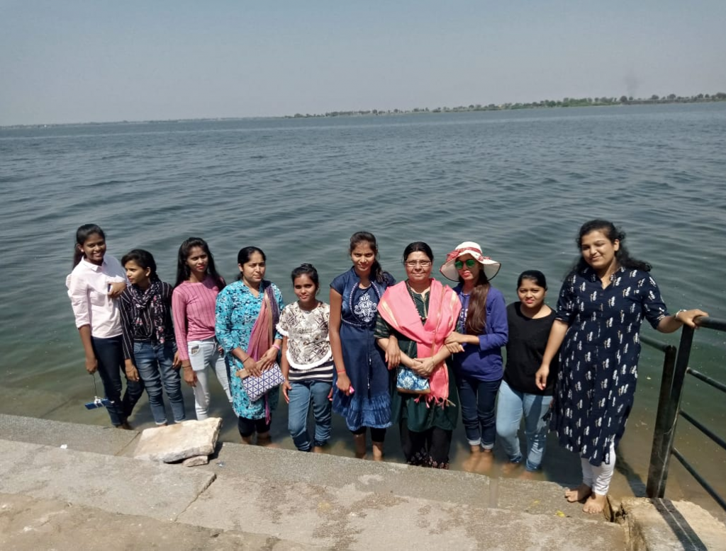 Marathi Field Study Tour to Kudal Sangam Rani Parvati Devi College of